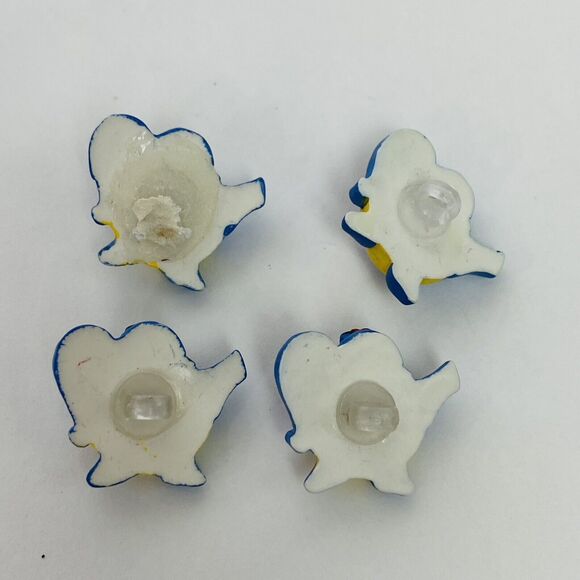 Shank Two hole Novelty Hand Painted Buttons lot of 14 Flowers Tea Pot Polar Bear - Picture 6 of 15